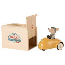Maus Auto mit Garage